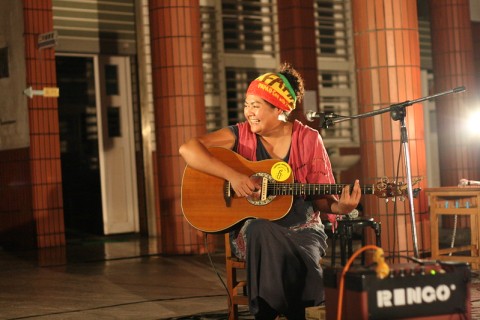 Musician Panai performing at Green Island